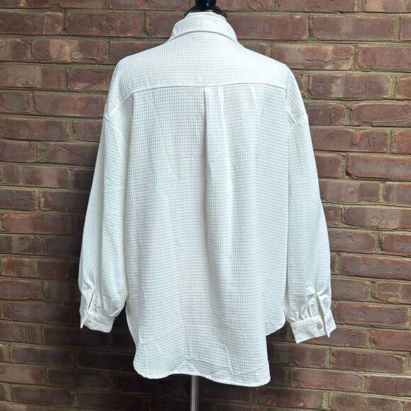 Entro Women’s White Textured Long Sleeve Top & Short Set Size Medium NEW - Picture 5 of 14